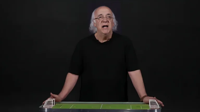 Tostão sinaliza meia badalado que caberia no futebol brasileiro