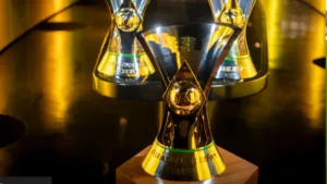 Rizek sinaliza fortalecimento de clube que pode ganhar tudo em 2025: “Mentalidade europeia”