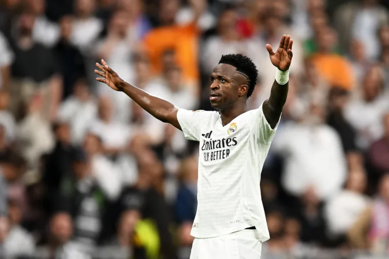 Trajetória de Vinícius Júnior, melhor jogador do mundo, no Fifa The Best 2024