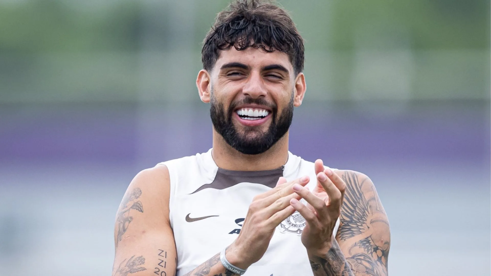 Yuri Alberto, do Corinthians, elege melhor jogador que viu em campo: “Disparado”