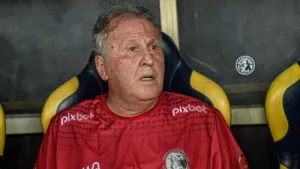 Zico surpreende com recado para Gabigol sobre Flamengo