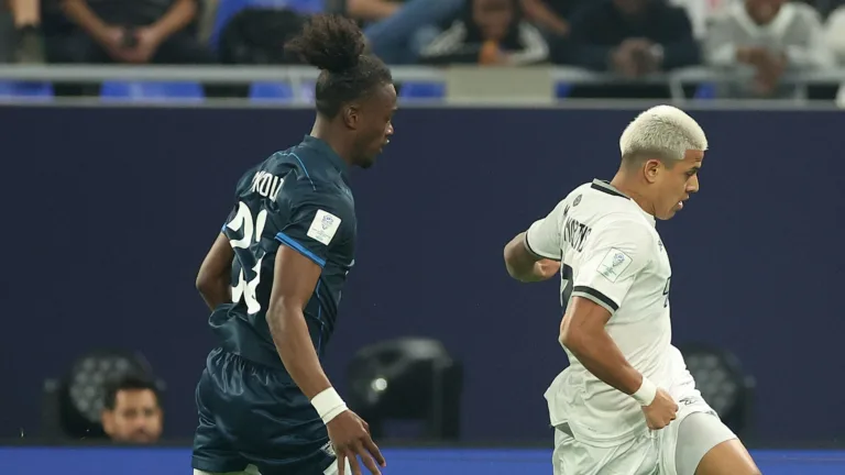 Zinho aponta frustração com time do futebol brasileiro: “Estava empolgadão”