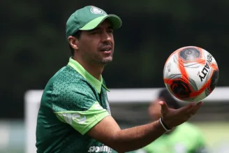 Abel Ferreira, em treino do Palmeiras