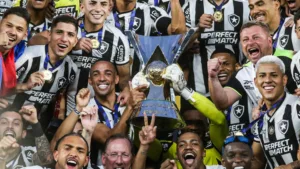 Jogadores do Botafogo exigem pagamento de premiações antes da reapresentação
