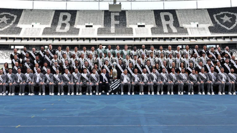 Botafogo atrasa pagamentos de premiação e situação causa desconforto no elenco