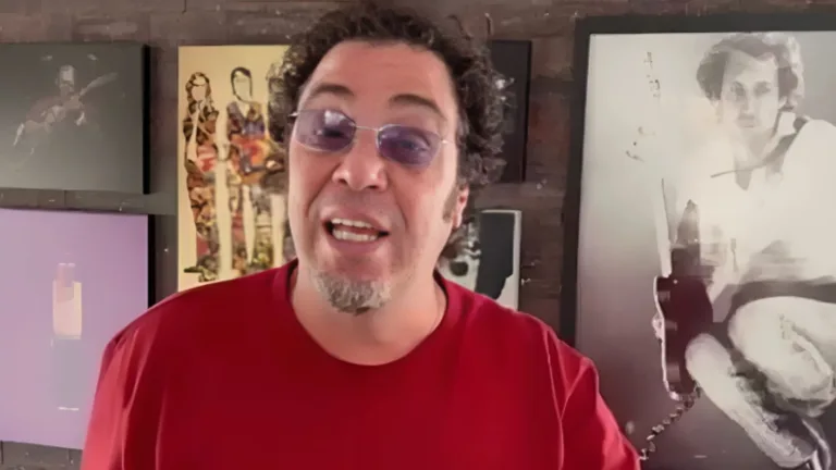 Casagrande crava time que pode renascer no futebol brasileiro