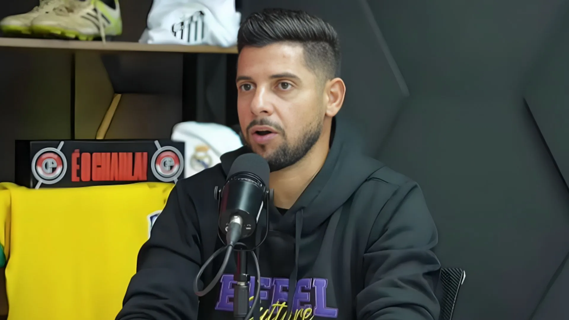 Cicinho banca time que ‘vai calar’ o Brasil em 2025: “Acredito”