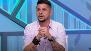 Cicinho antecipa campeão do Brasileirão e Libertadores 2025: “Vai dar show”