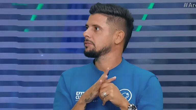 Cicinho crava time que será ‘desespero’ para rivais em 2025: “Vem forte”