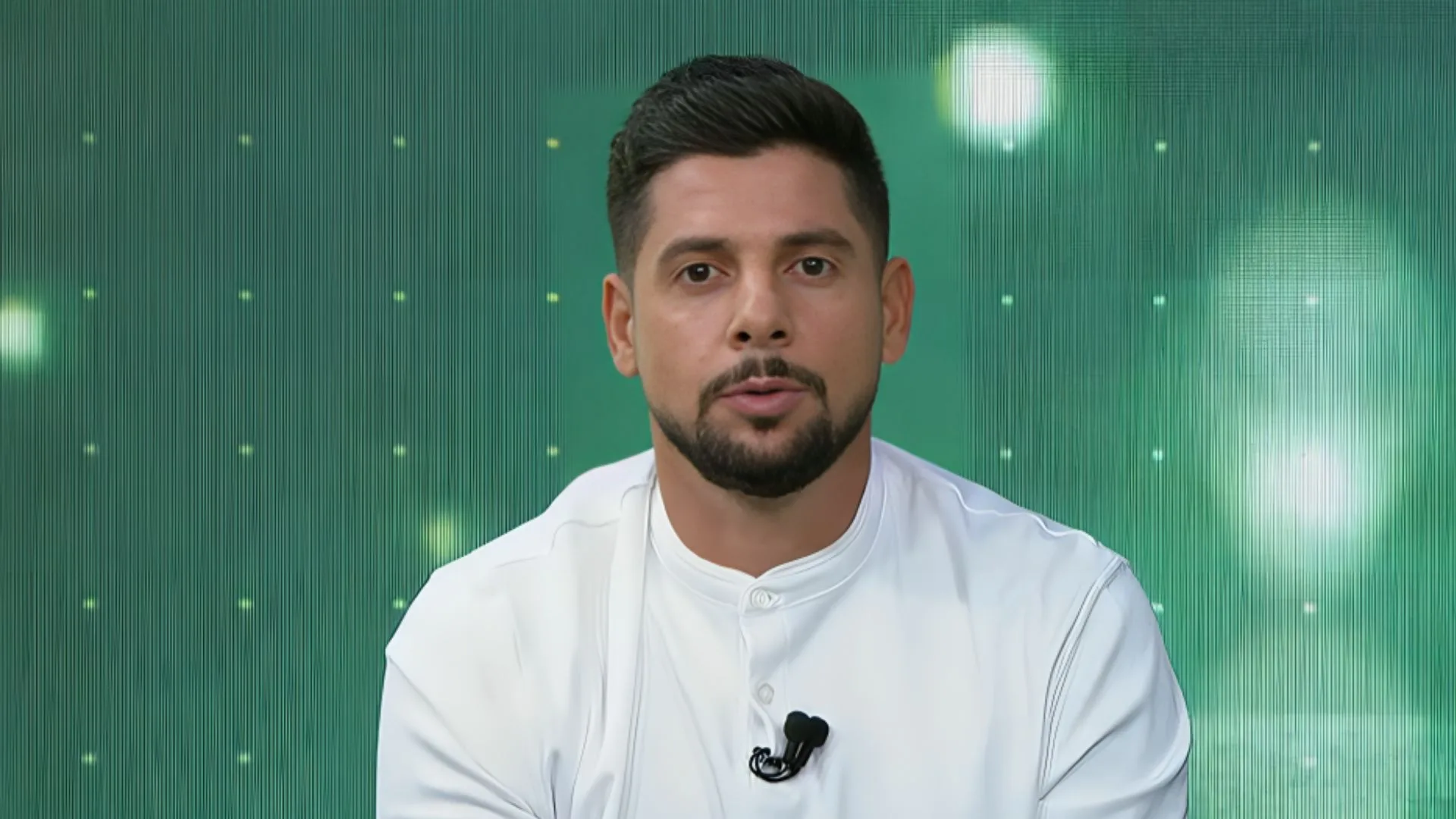 Cicinho elege time que é ‘ponto de interrogação’ no Brasil em 2025