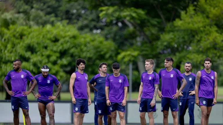 Corinthians mantém time-base para iniciar temporada; confira o mercado da bola alvinegro 