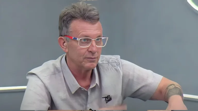 Craque Neto elege jogador que é uma mentira no futebol: “Tiro no pé”