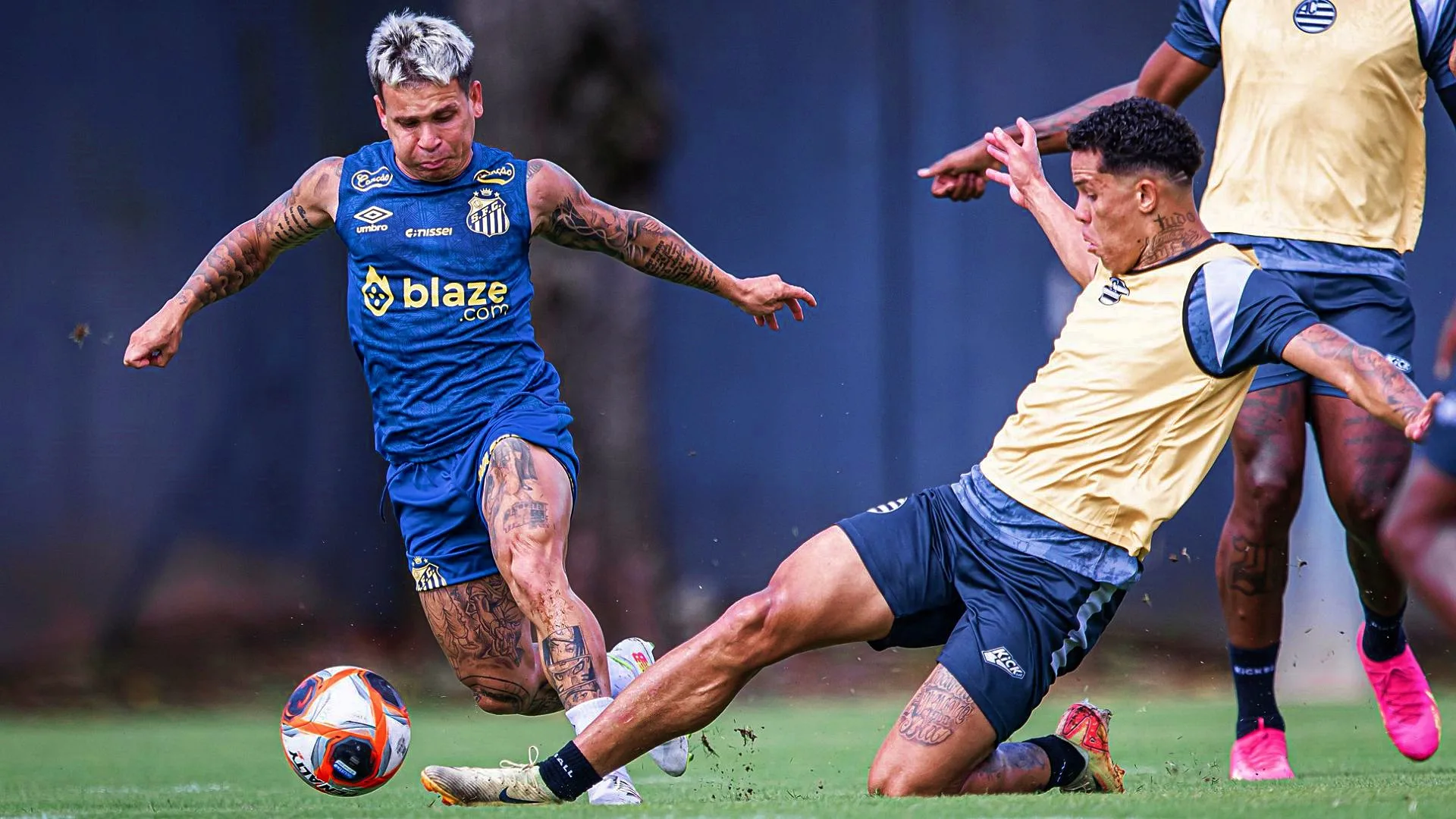 Santos é goleado em jogo-treino disputado no CT Rei Pelé