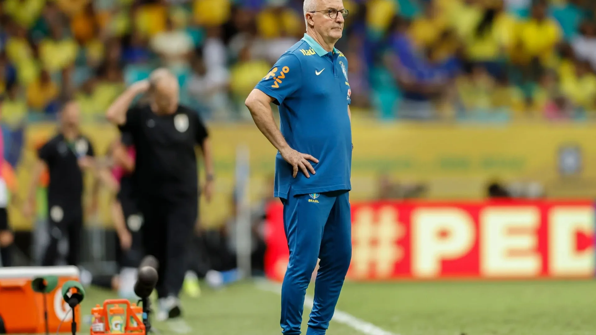 Dorival Júnior tem respaldo da CBF no comando da seleção brasileira, mas técnico não está tranquilo
