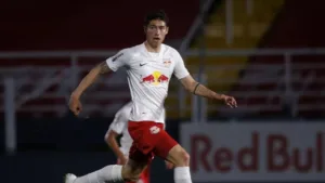 Após recusa de Claudinho, Palmeiras se aproxima de outro jogador ex-Red Bull Bragantino