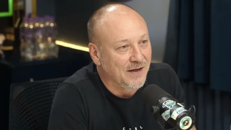 Flavio Gomes prevê clube que não ganha nada em 2025: “Vou ser ousado”