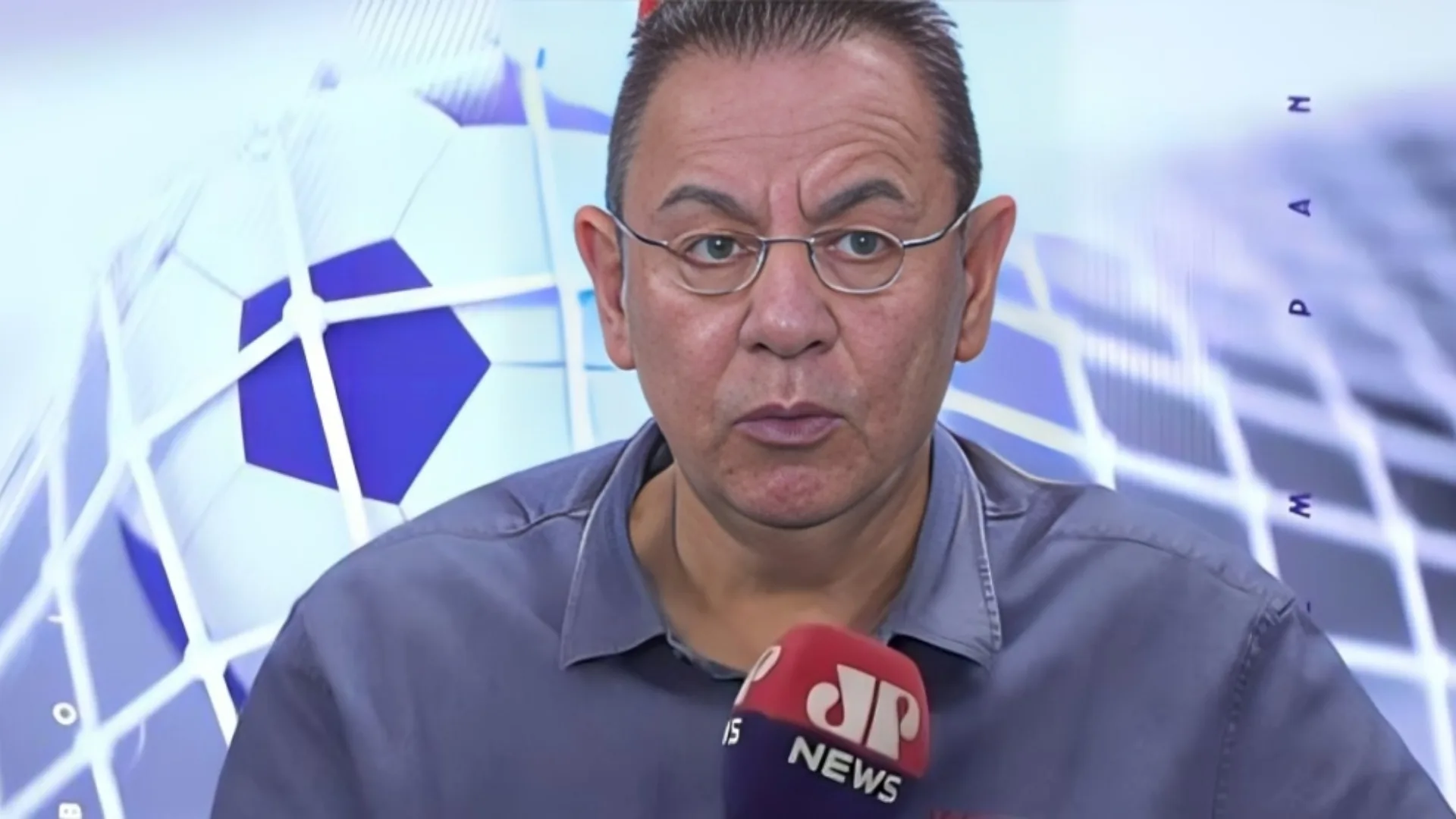 Flávio Prado crava clube quebrado no futebol brasileiro hoje: “Ficando pior”