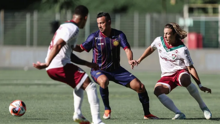 Fluminense e Madureira empatam pelo Campeonato Carioca