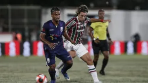 Fluminense estreia reforço, faz gol nos acréscimos e empata com o Maricá pelo Cariocão 2025