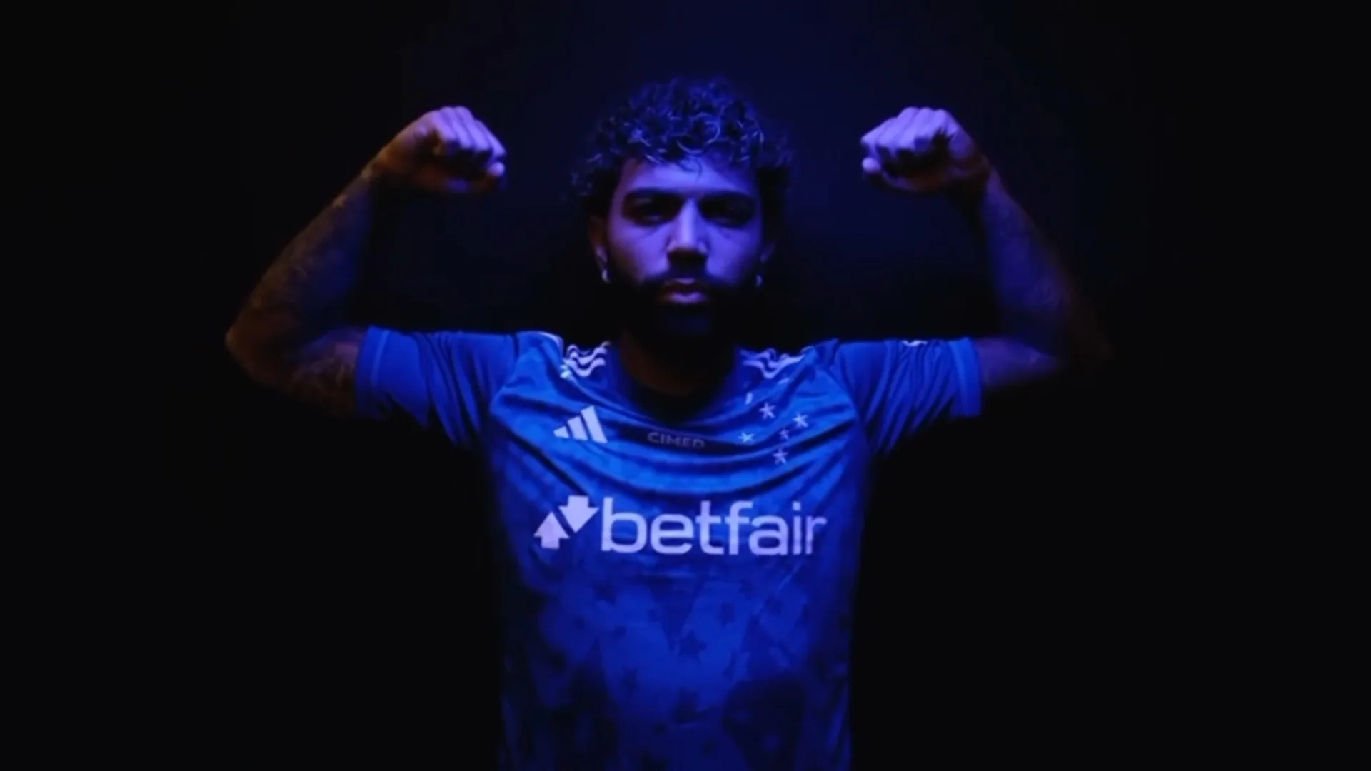 Gabigol elege “grande treinador” do futebol brasileiro: “Jeito diferente”