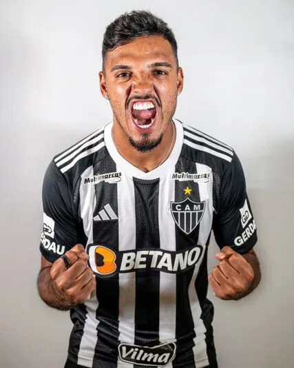 Gabriel Menino cita ‘chama acesa’ para justificar ida ao Atlético-MG