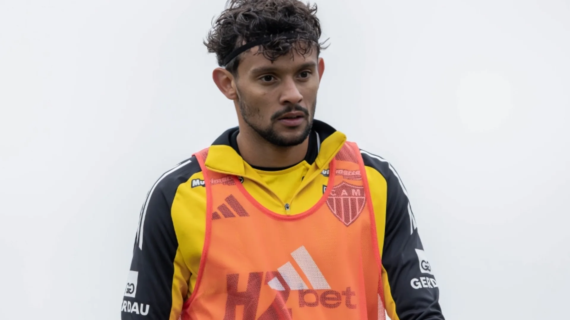 Scarpa, do Atlético-MG, destaca forte time do Brasil em 2025: “Contratou bem”