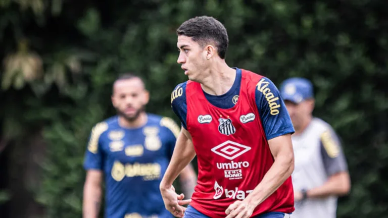 Botafogo acerta com Santos ‘troca’ entre Jair e Tiquinho Soares; saiba detalhes