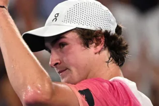 Fernando Meligeni comenta derrota de João Fonseca para francês em Cincinnati: "Passou por cima do João"