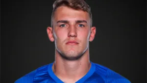 Botafogo está por detalhes para fechar a contratação de Léo Linck, goleiro do Athletico-PR