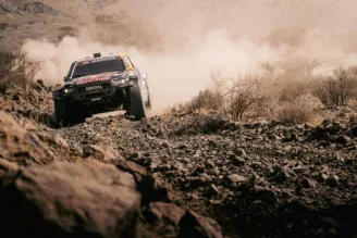 Na imagem, Lucas Moraes faz o trajeto dentro de Bisha