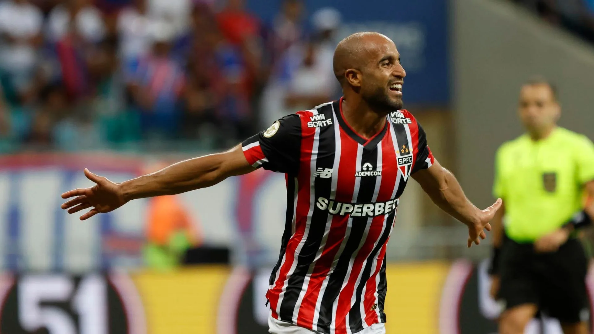 Lucas Moura, do SPFC, banca três melhores zagueiros do Brasil