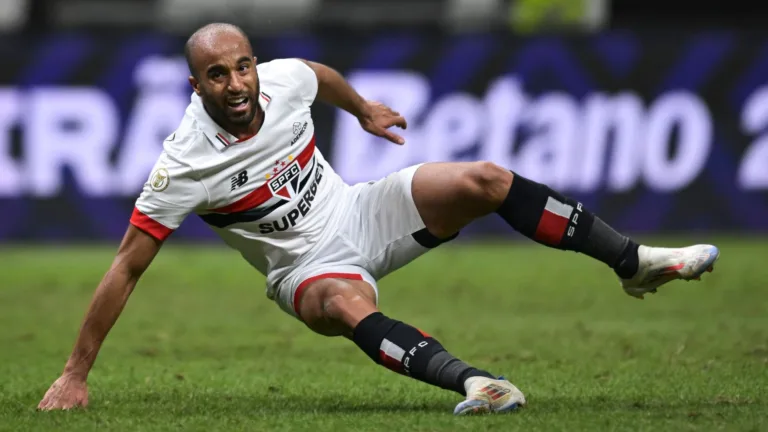 Lucas Moura, do SPFC, elege duas torcidas mais temidas do Brasil