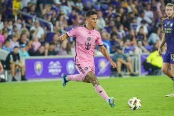 Torcedores do Internacional avaliam Matías Rojas, ex-Corinthians, como possível reforço: “Outro Óscar Romero”