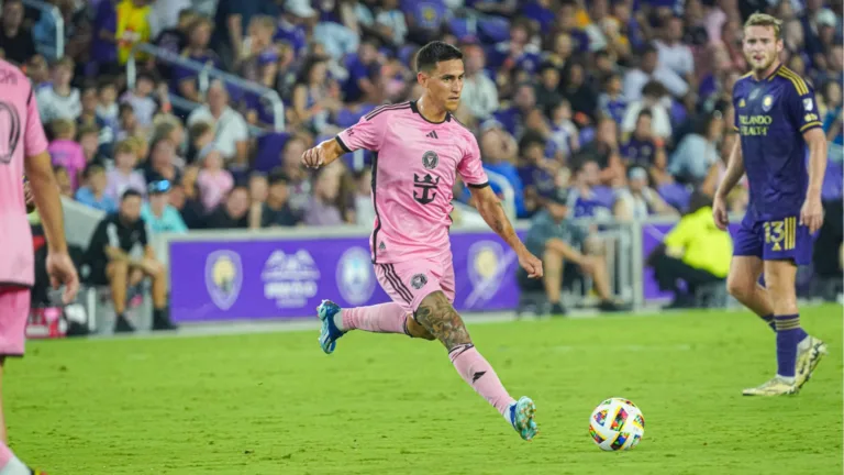 Torcedores do Internacional avaliam Matías Rojas, ex-Corinthians, como possível reforço: “Outro Óscar Romero”