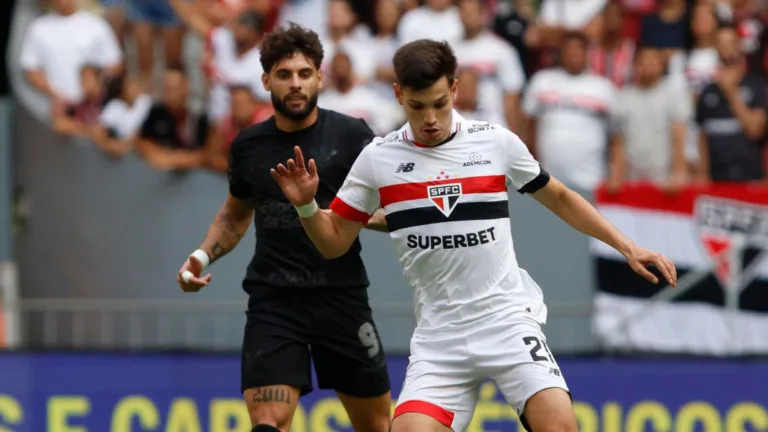 Milton Neves projeta SPFC x Corinthians e alerta: “Corre risco”