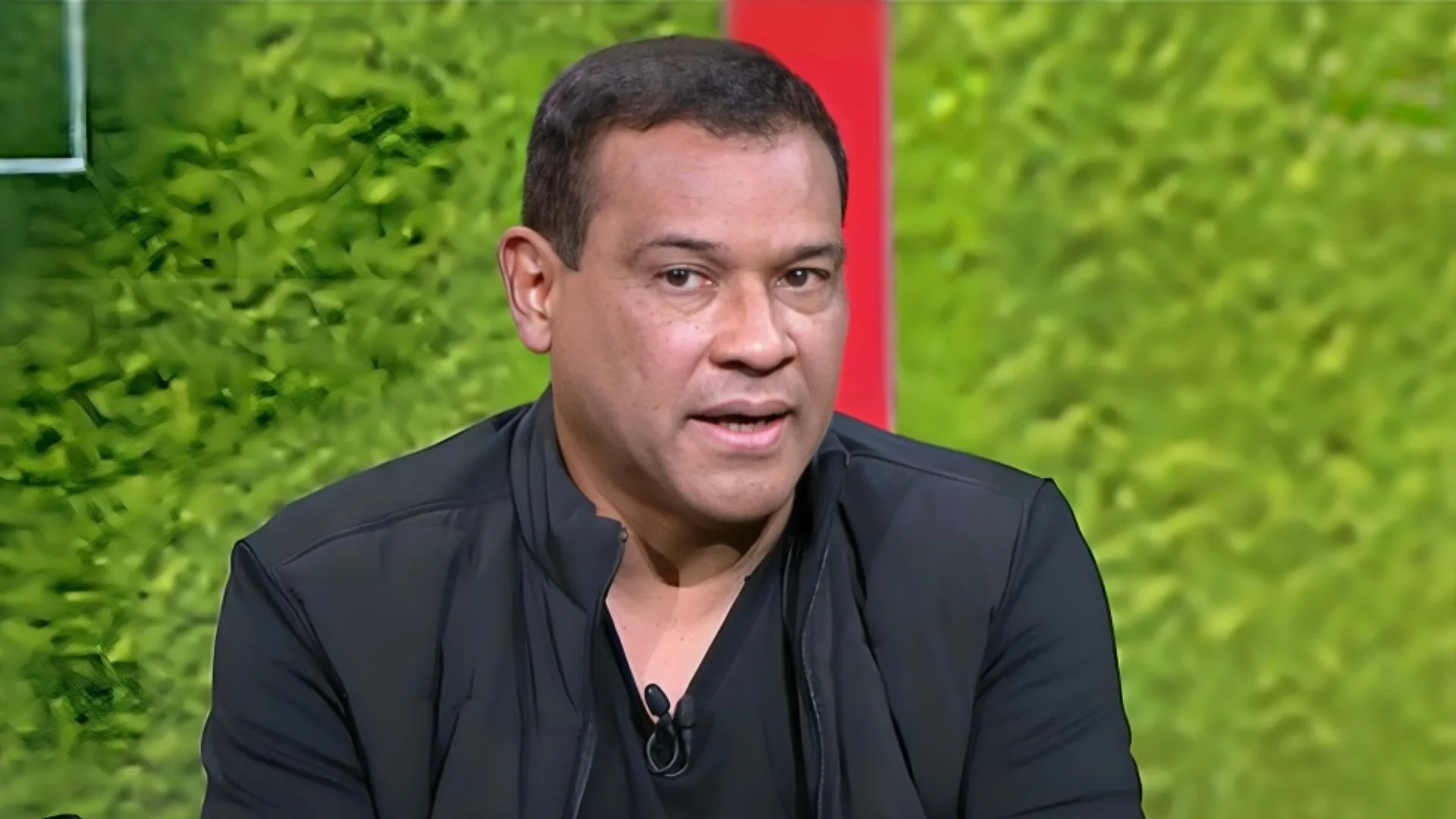 Muller rechaça “time a ser batido” no Brasil: “Precisa superar”