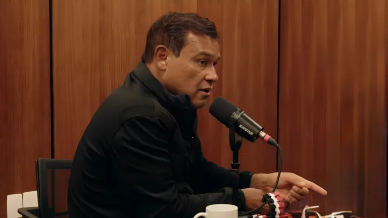 Muller surpreende e banca melhor jogador brasileiro hoje