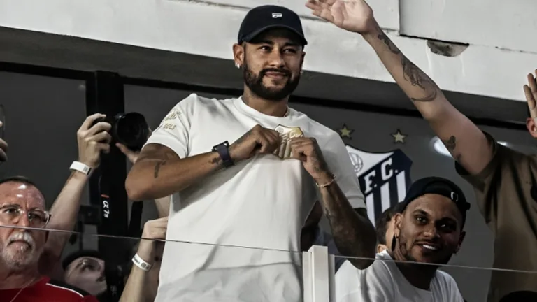 Milton Neves define dois craques que venceriam a Copa do Mundo no lugar de Neymar: “Até duas”