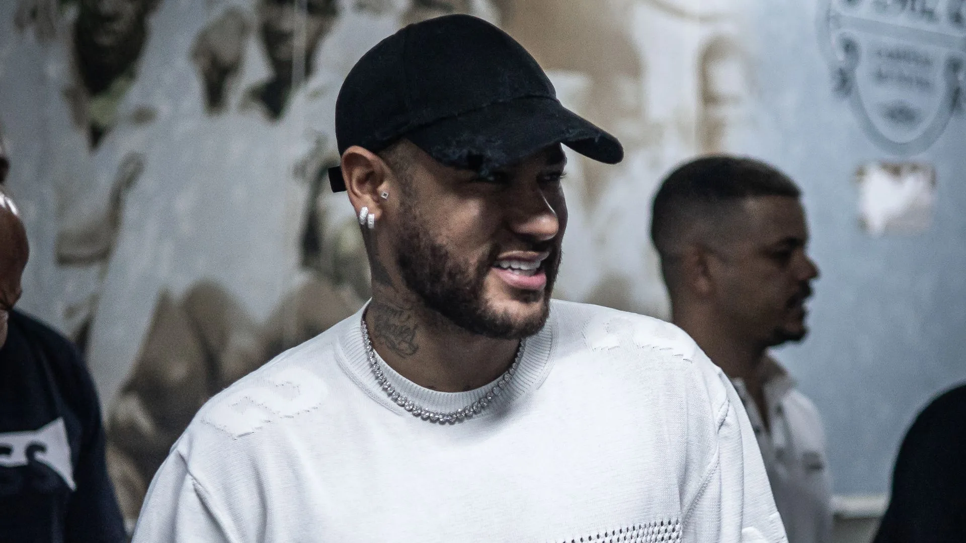 Neymar terá salário surpreendente no Santos, revela Nicola