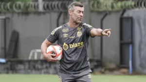 Sormani revela medalhão que pode ir para o Santos após chegada de Neymar