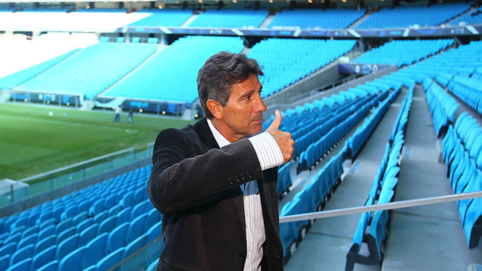 Cruzeiro aguarda resposta de Renato Gaúcho e tem o português Luís Castro como plano B