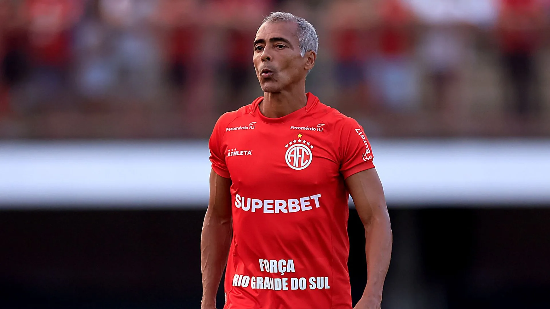 Romário elenca cinco times de expressão do futebol brasileiro