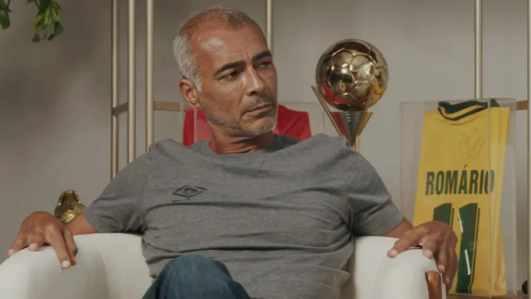 Romário revela único time que assiste e detona nível do Brasileirão: “Futebol feio”