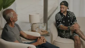 Milton Neves manda recado para Neymar e Romário: “Não concordo”