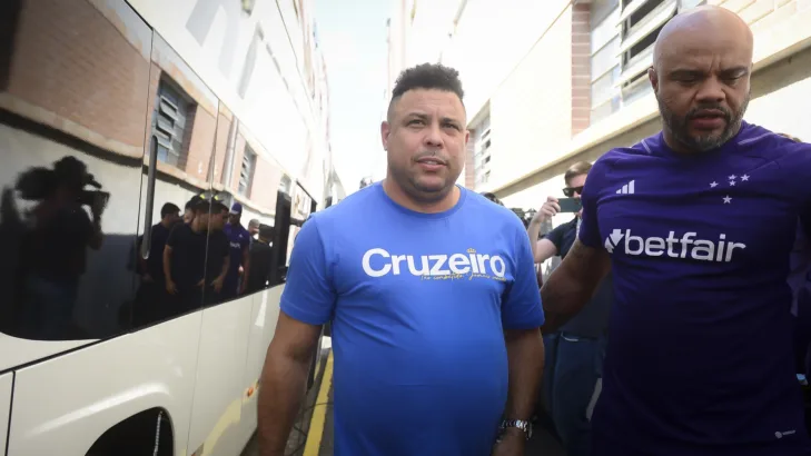 Ídolo do Cruzeiro, Procópio Cardozo agradece a Ronaldo e Pedrinho BH pela salvação da Raposa: “Nenhum time foi tão roubado” Ídolo do Cruzeiro, Procópio Cardozo agradece a Ronaldo e Pedrinho BH pela salvação da Raposa: “Nenhum time foi tão roubado”