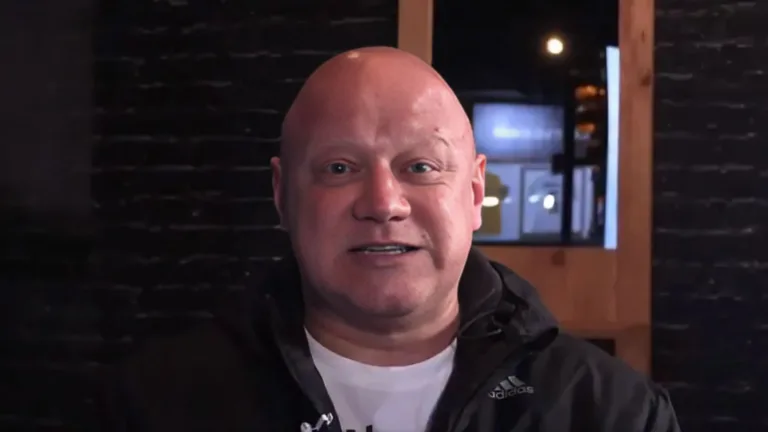 Ronaldo Giovaneli elege goleiro diferente do Brasil hoje: “Grande nome”