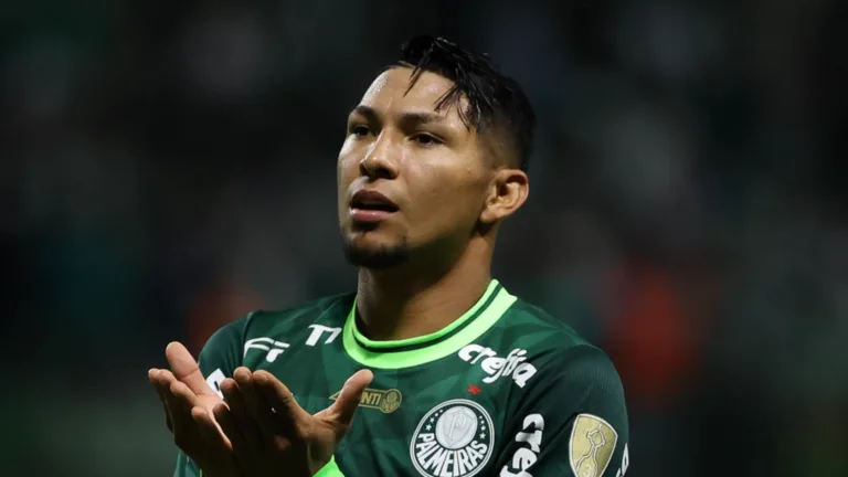 Renato Maurício Prado crava destino de Rony, do Palmeiras: “Encaminhamento normal”