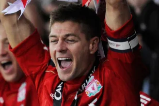 Steven Gerrard, durante a conquista do título da Champions de 2005
