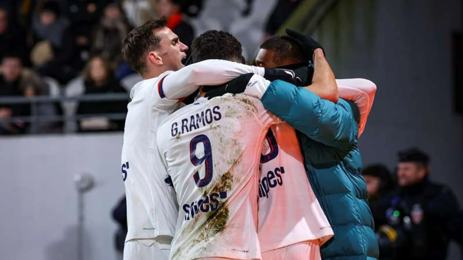 PSG vira e goleia Manchester City pela Champions League