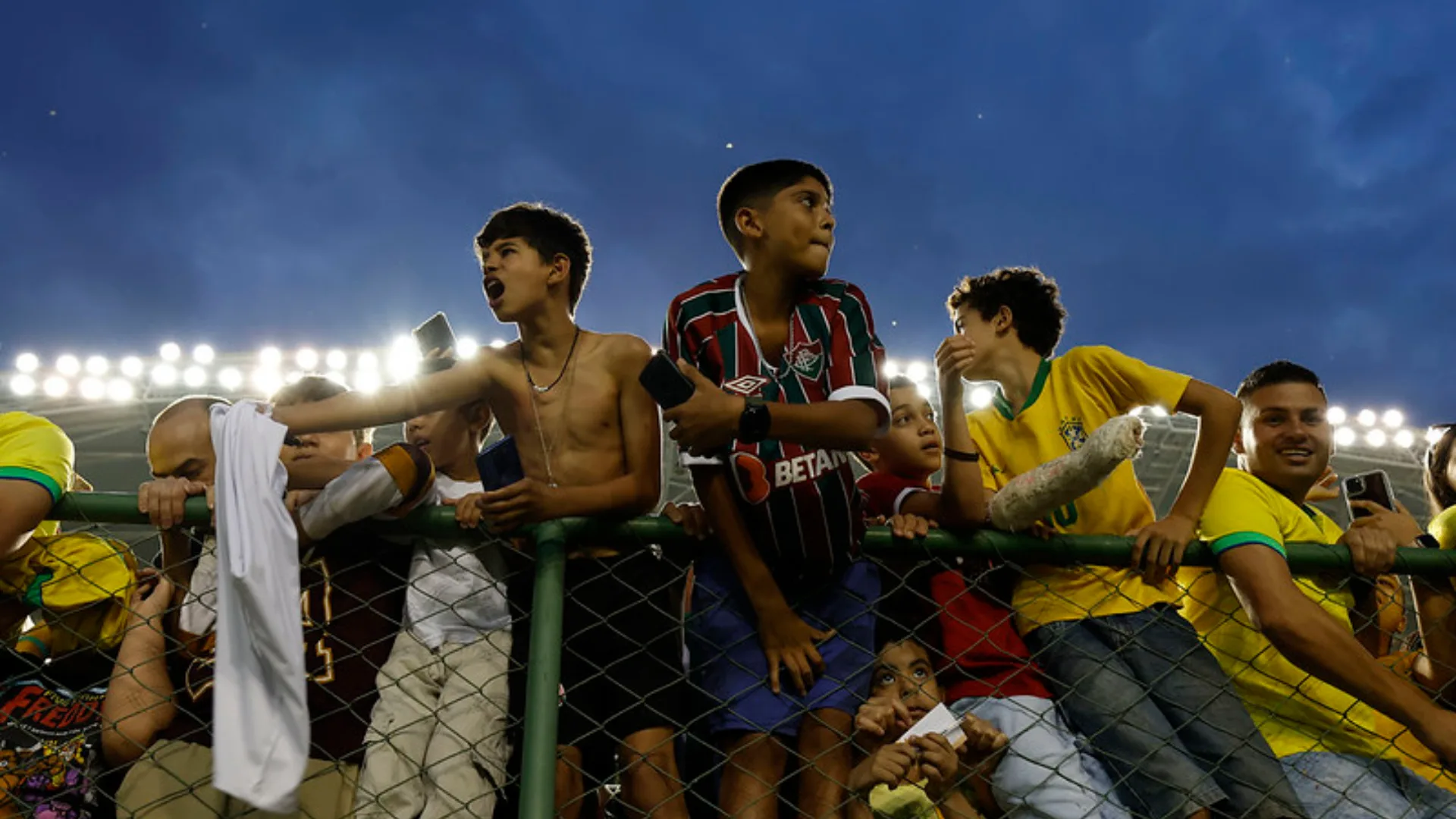 Torcedores elegem em pesquisa o jogador mais violento do futebol brasileiro
